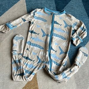 Kickee Pants 6-9 months Zip Up footie with Burlap Sharks print